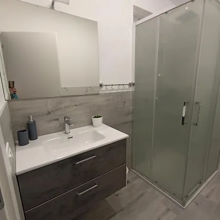 Casa Lovi Semesterbostad Casa Petromilli