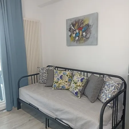 Semesterbostad Casa Lovi Casa Petromilli